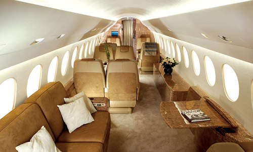 A typical Falcon 7X cabin configuration. The cabin can accommodate up to eight passengers.