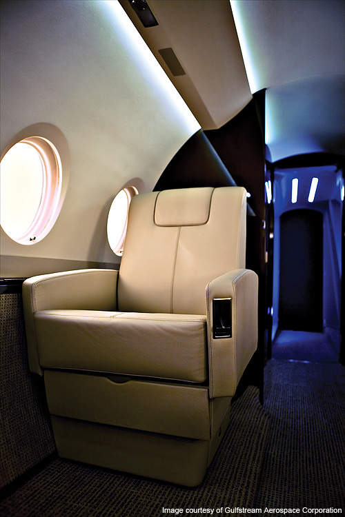 The G280 features 17-35% more floor area compared to conventional jets.